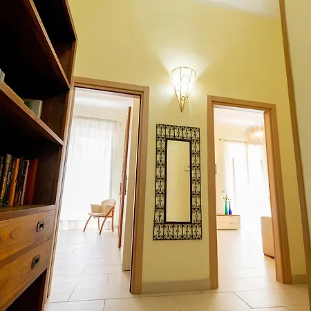 Napoli Nel Cuore Di Apartment *